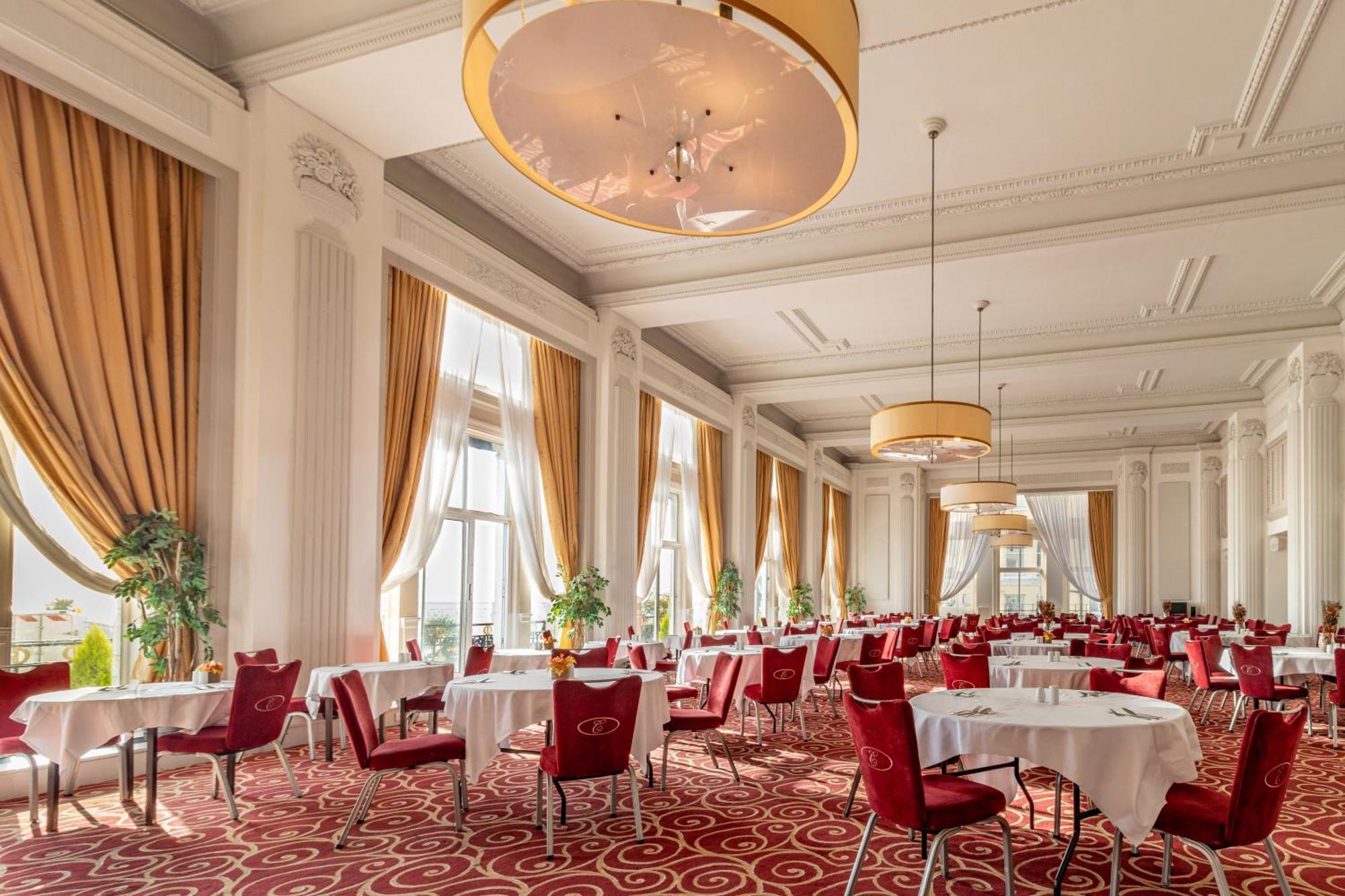 Cavendish Hotel Eastbourne Exterior photo