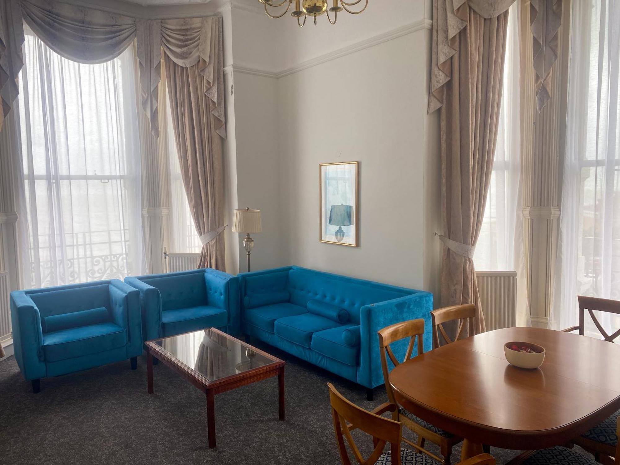 Cavendish Hotel Eastbourne Exterior photo